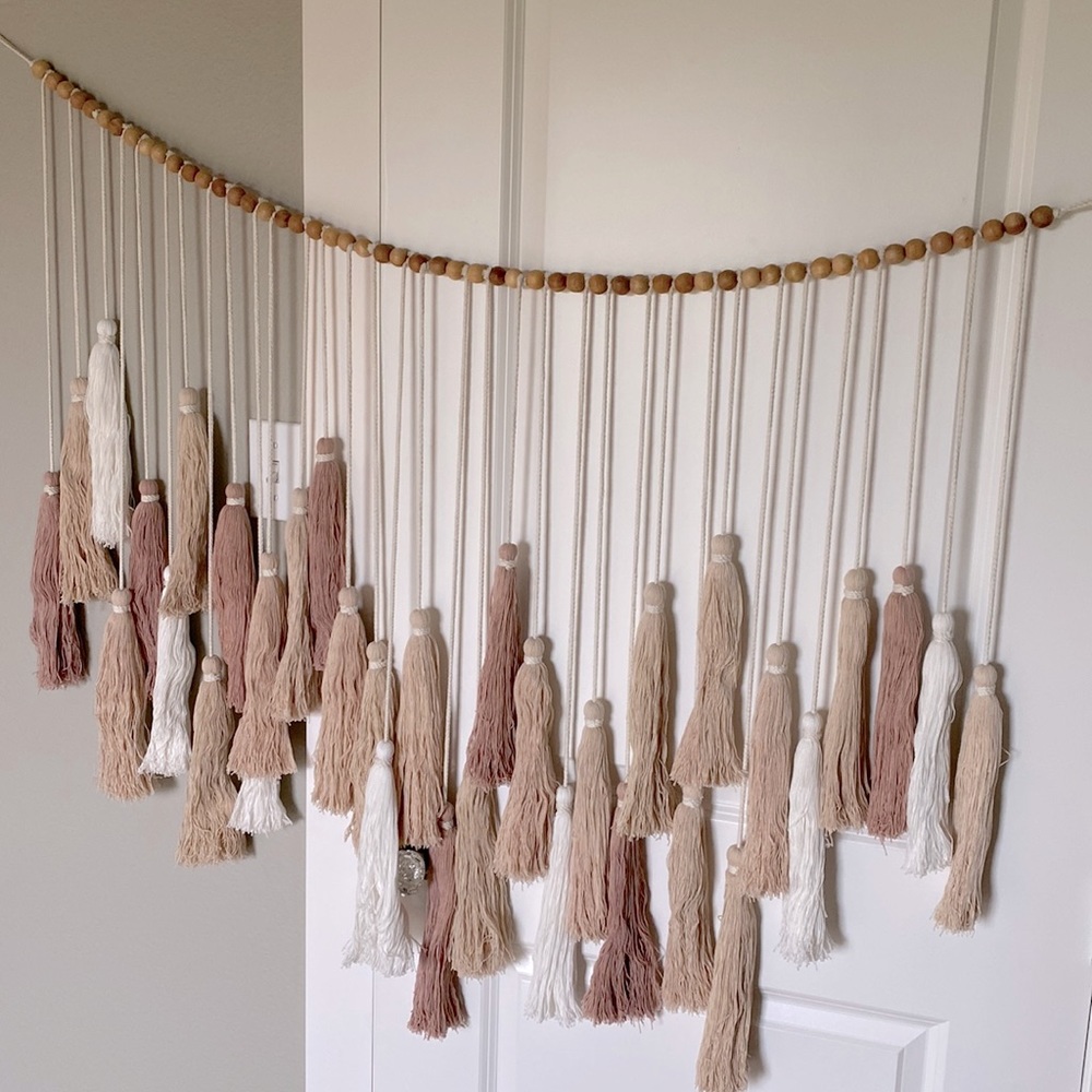 Pottery Barn Teen Oversized Tassel Garland Warm